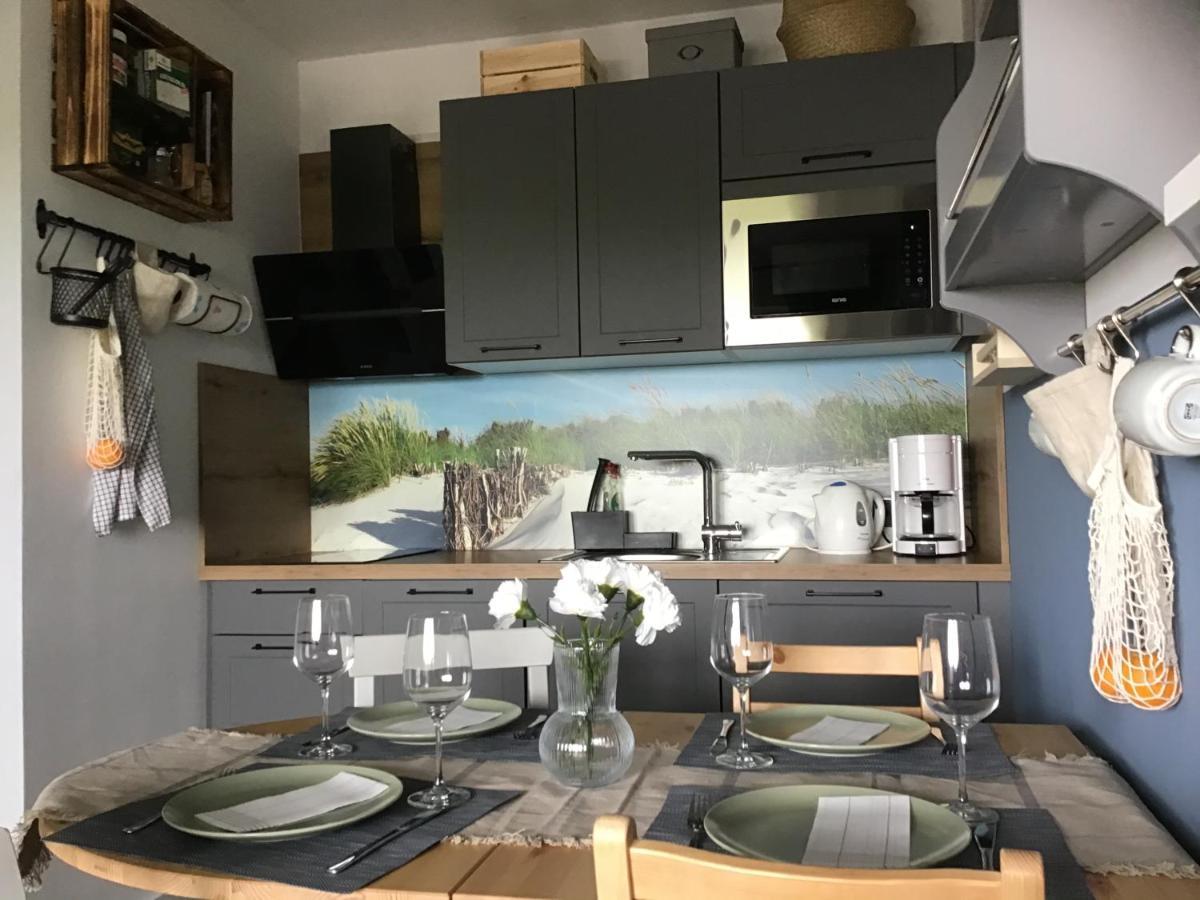 Liebevoll Eingerichtete Ferienwohnung Luettje Koje 돌눔 외부 사진
