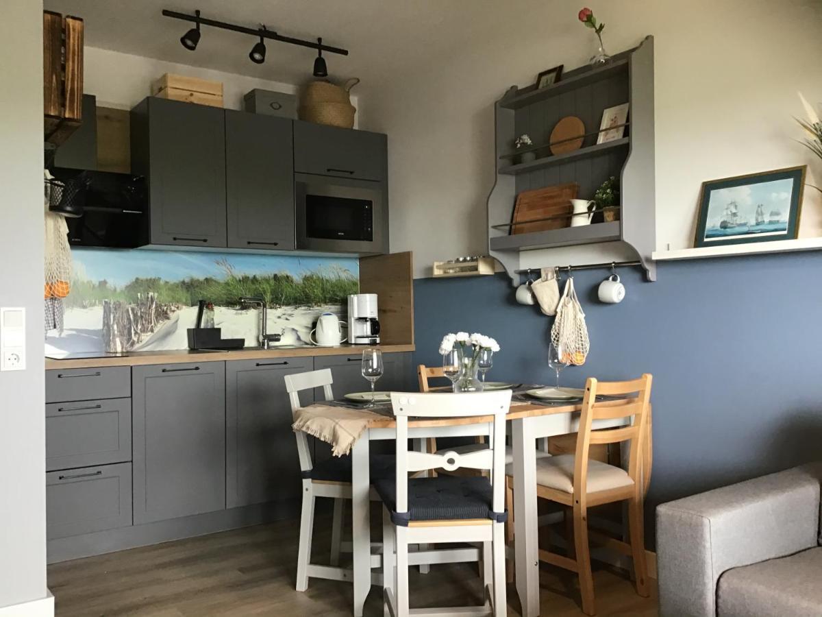 Liebevoll Eingerichtete Ferienwohnung Luettje Koje 돌눔 외부 사진
