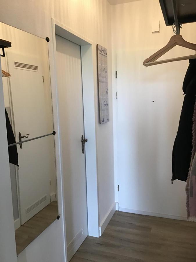 Liebevoll Eingerichtete Ferienwohnung Luettje Koje 돌눔 외부 사진